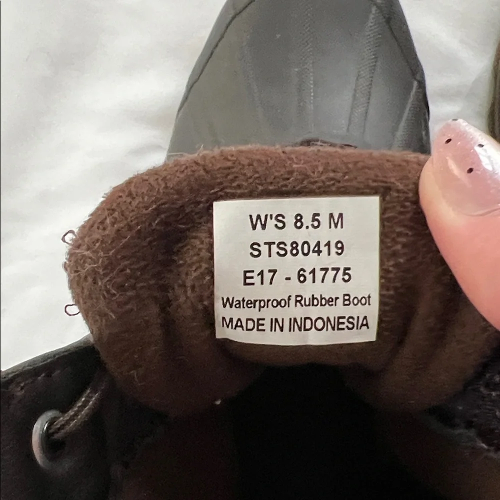 Sperry Waterproof Saltwater Quilted Duck Boots